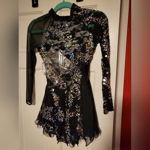 LC dance costume